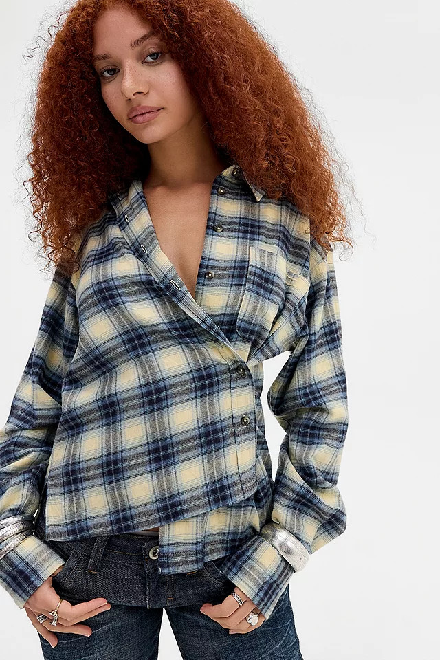 BDG Riley Casual Button Shirt - Blue XS at Urban Outfitters | Urban Outfitters UK