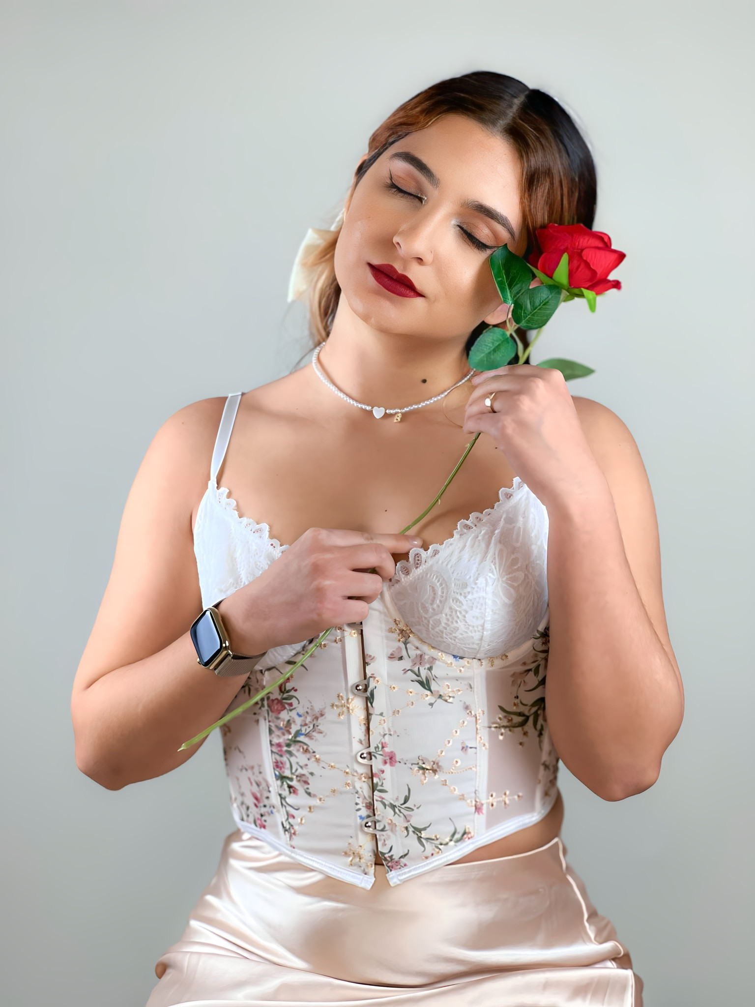 SHENHE Women's Corset Tops Spaghetti Strap Cami Crop Tank Top Mesh Floral Embroidery Bustier Camisole