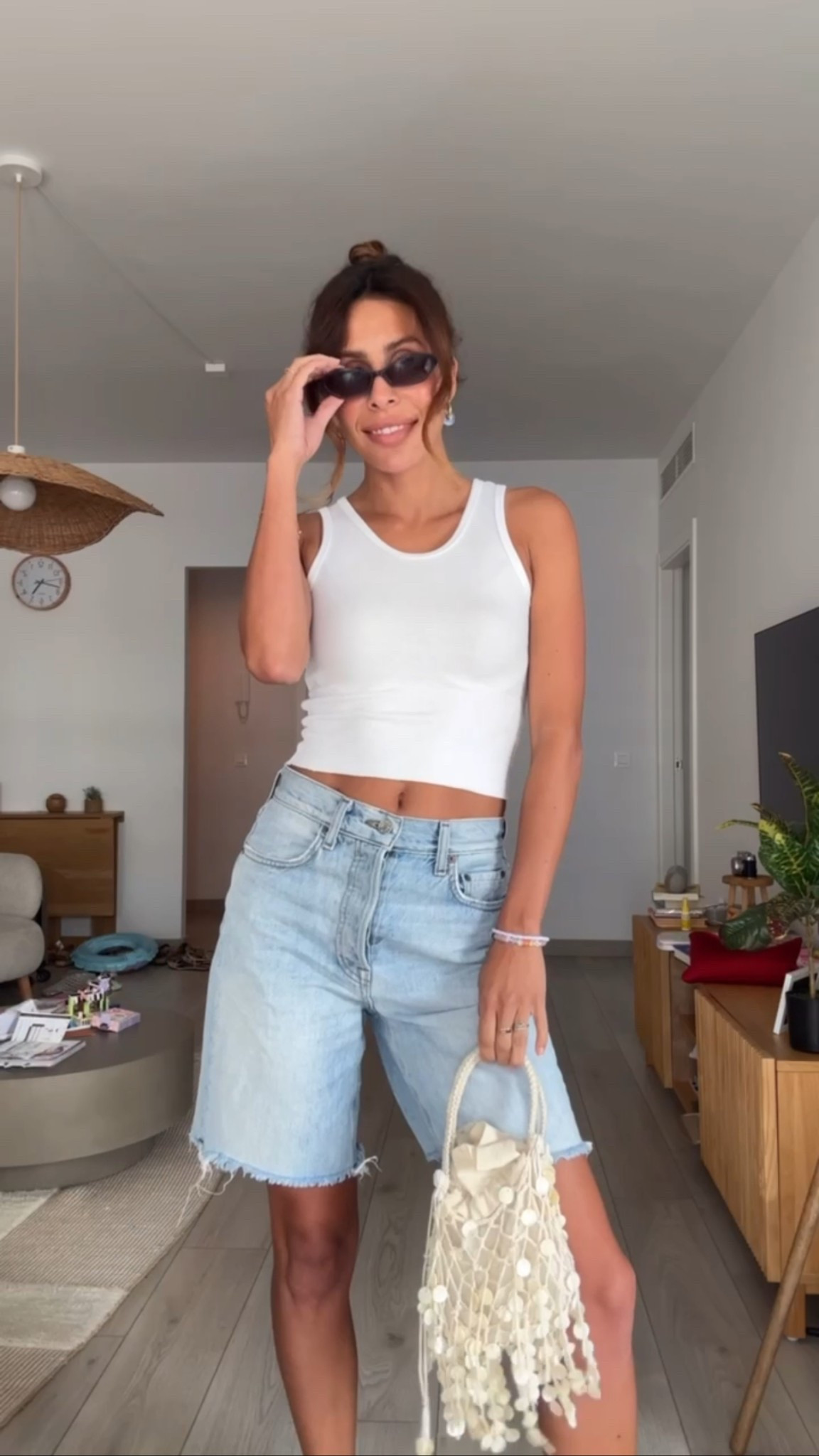 Easy summer ‘fit: denim shorts, tank and this fun shell bag! 

#LTKPetite #LTKSummerEdit #LTKStyleTip