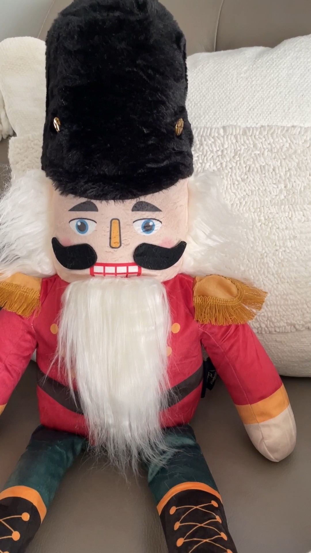 Adorable Christmas Nutcracker Pillow 🎄

#LTKHoliday #LTKSeasonal #LTKVideo