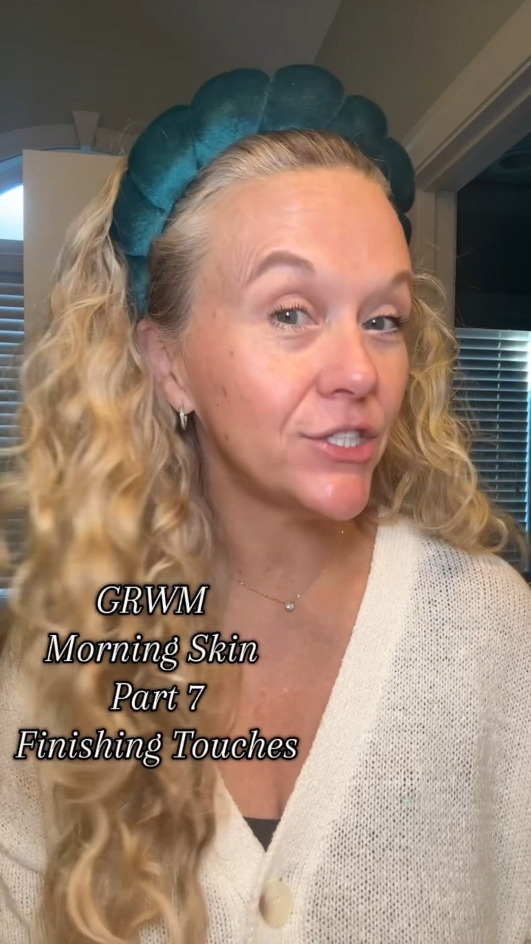 #GRWM my morning skincare routine as a 51 year old women.  I’ve been using DRMTLGY and Tarte products for years.  Sharing an impromptu 7 part series of the products I used today - which is the same as most days.  Leave me a comment & let me know your favorite product from either of these brands.

#skincare #makeup #tarte #drmtlgy #over50 #matureskin #midlife

#LTKBeauty #LTKOver40