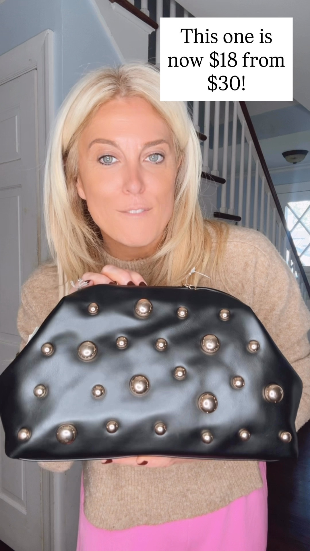 Oversized clutches for $18 down from $30

#LTKHoliday #LTKSaleAlert
