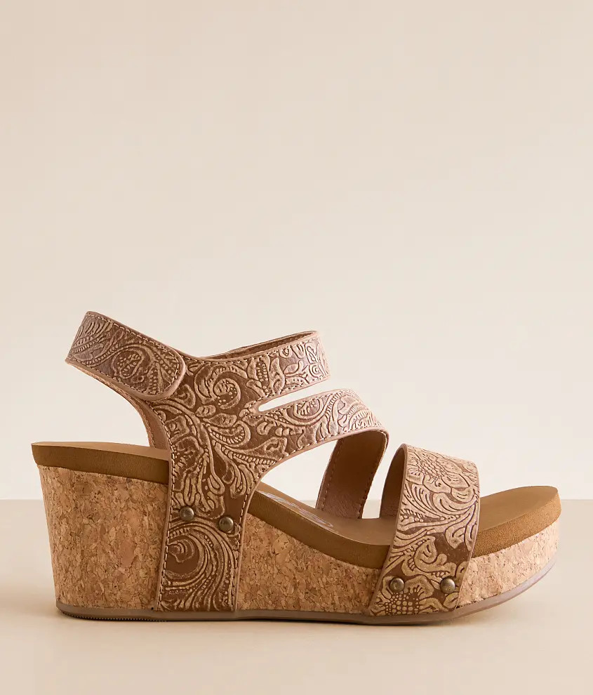 Casper Tooled Wedge Sandal | Buckle