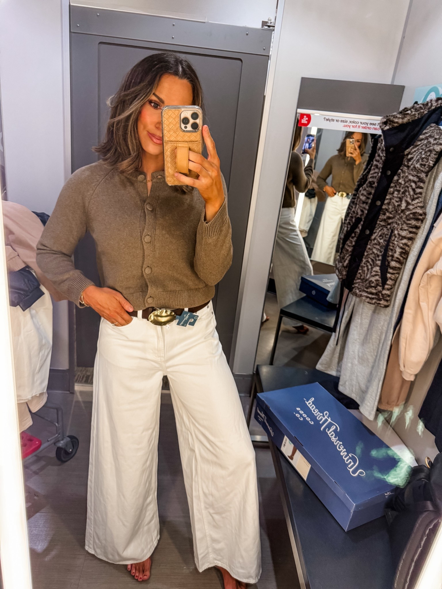 New target finds
Wearing a 6 in the jeans and a small in the cardigan 

#LTKOver40 #LTKStyleTip #LTKFindsUnder50