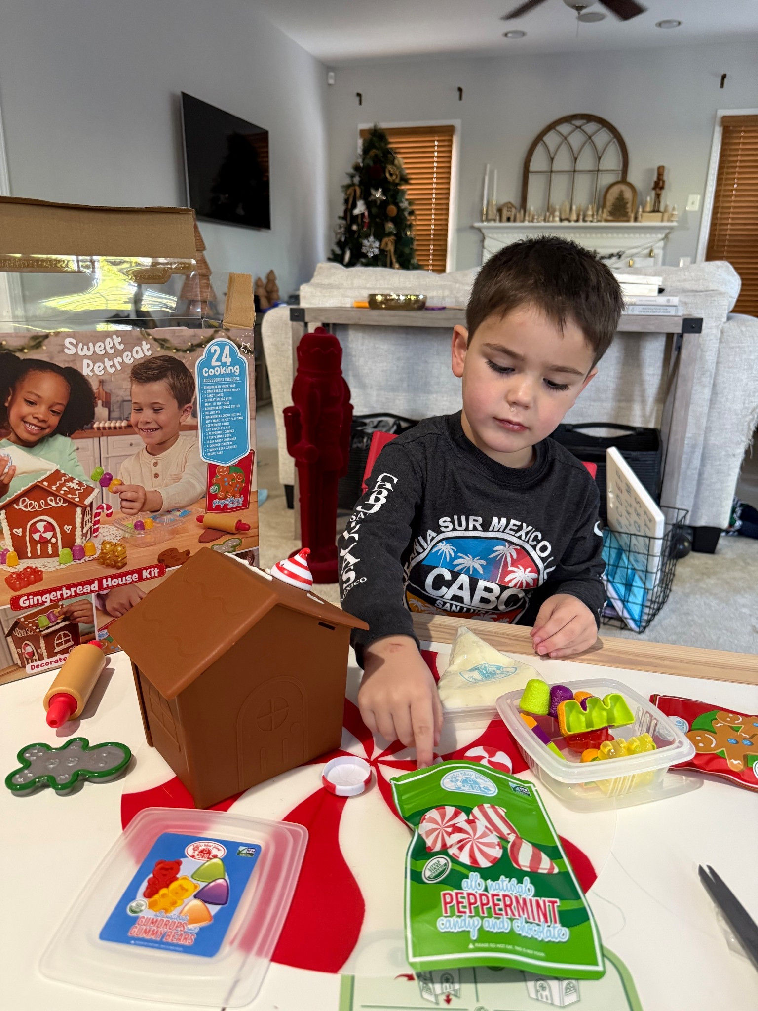 Kids Advent Day One:

The cutest interactive playdoh like gingerbread activity that they can decorate over and over again! 

Both of my boys loved this and was a great way to officially kick off the holiday season 🎄


Toddler gift idea, toddler Christmas, elf idea, advent gift, toddler holiday activities, gingerbread house, toddler toys 



#LTKHoliday #LTKGiftGuide #LTKKids