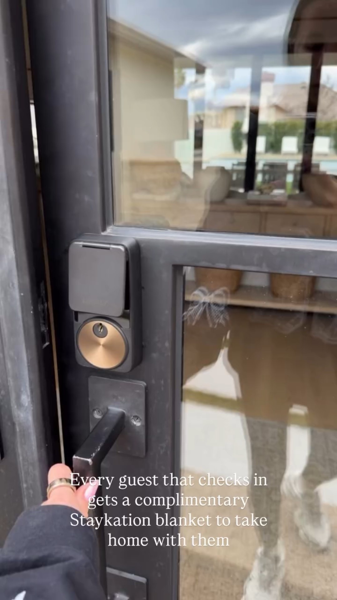 Every guest that checks in gets a complimentary Staykation blanket to take home with them  @hortonhotels tour