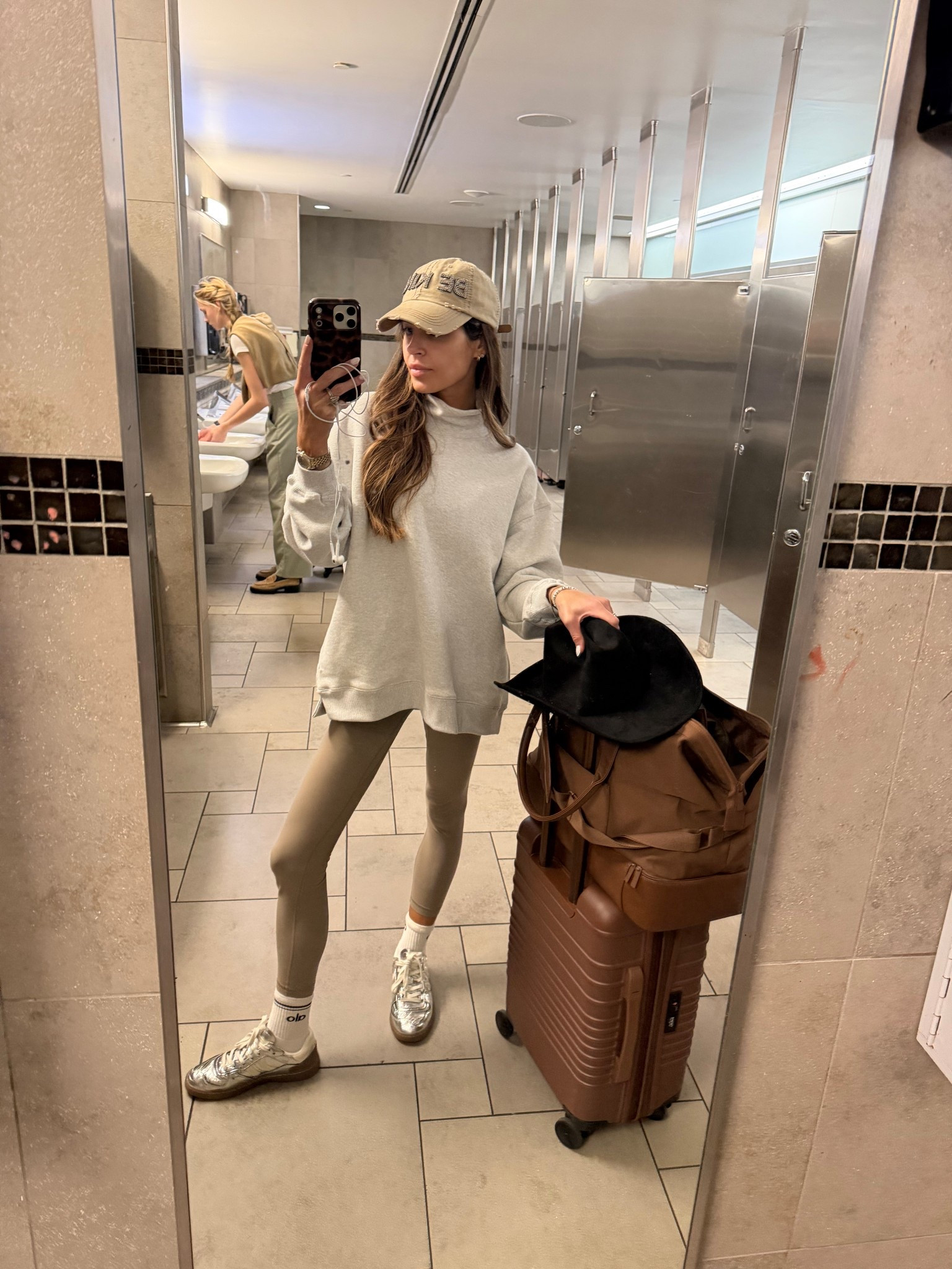 Airport fit 

#LTKdayinmylife #LTKgrwm #LTKootd