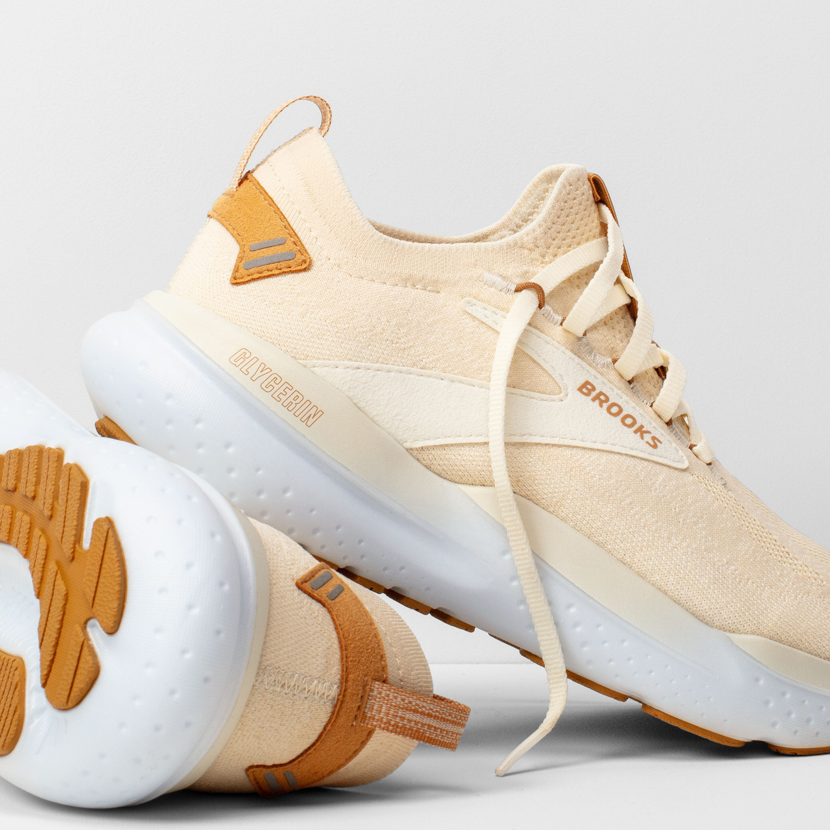 Glycerin StealthFit 21 | Brooks Running