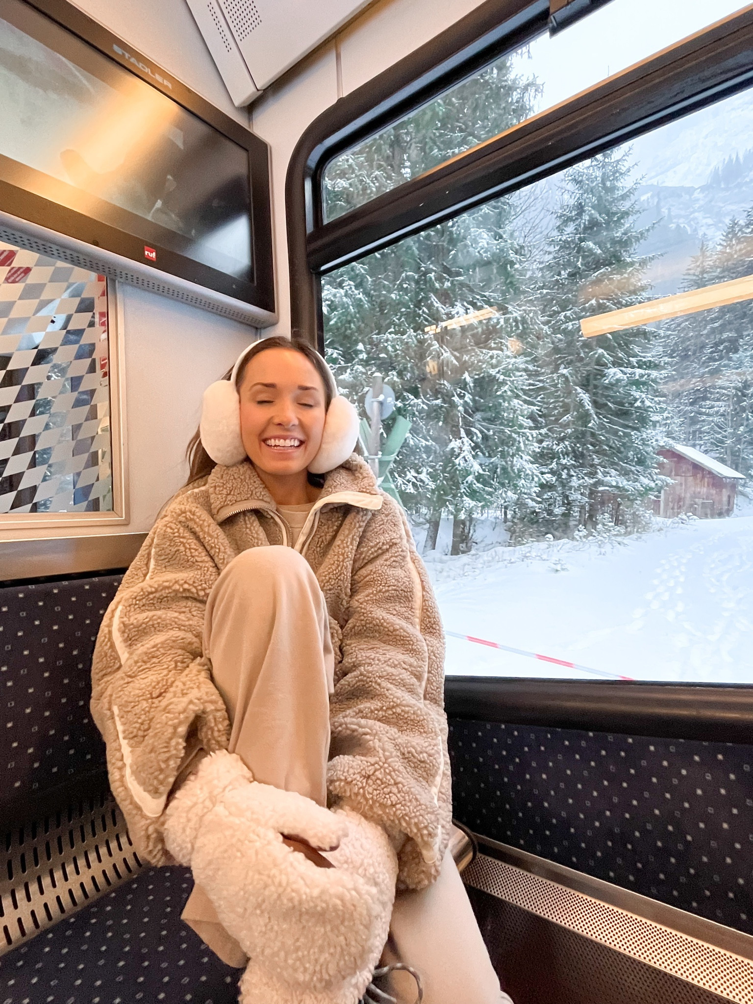 Snow day fit ❄️

#LTKSeasonal #LTKGiftGuide #LTKCyberWeek