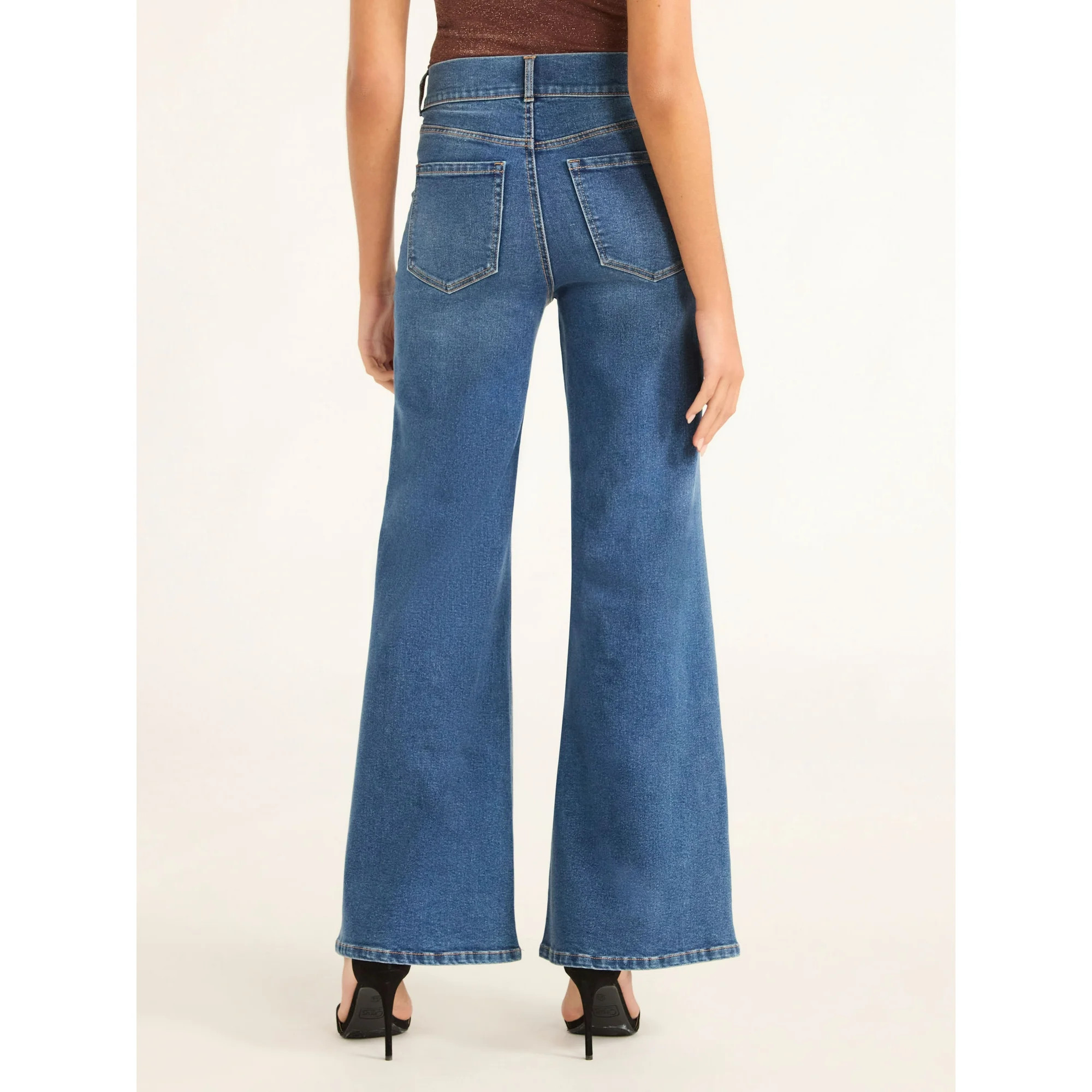 Sofia Jeans Women's Margot Wide Straight High Rise Jeans, 32.5" Inseam, Sizes 0-20 | Walmart (US)