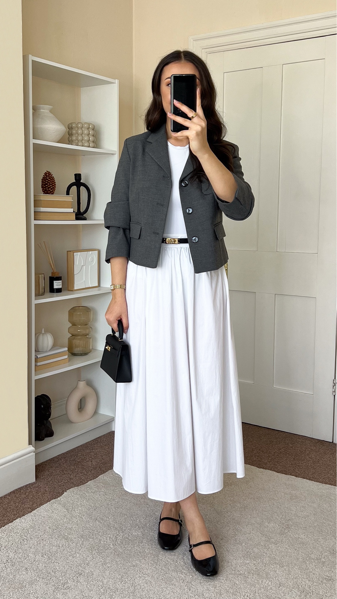 Smart casual transitional outfit. Jacket is Mango, wearing size M. Skirt is Mango, wearing size S.

#LTKautumn #LTKuk #LTKstyletip