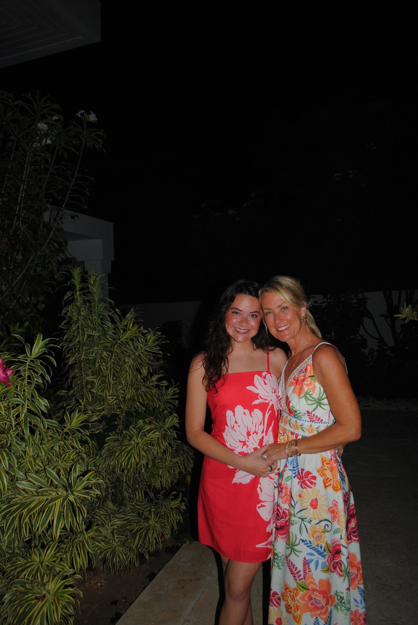Island dinner with my best girl 

Dresses: small 

#LTKSaleAlert #LTKOver40 #LTKTravel