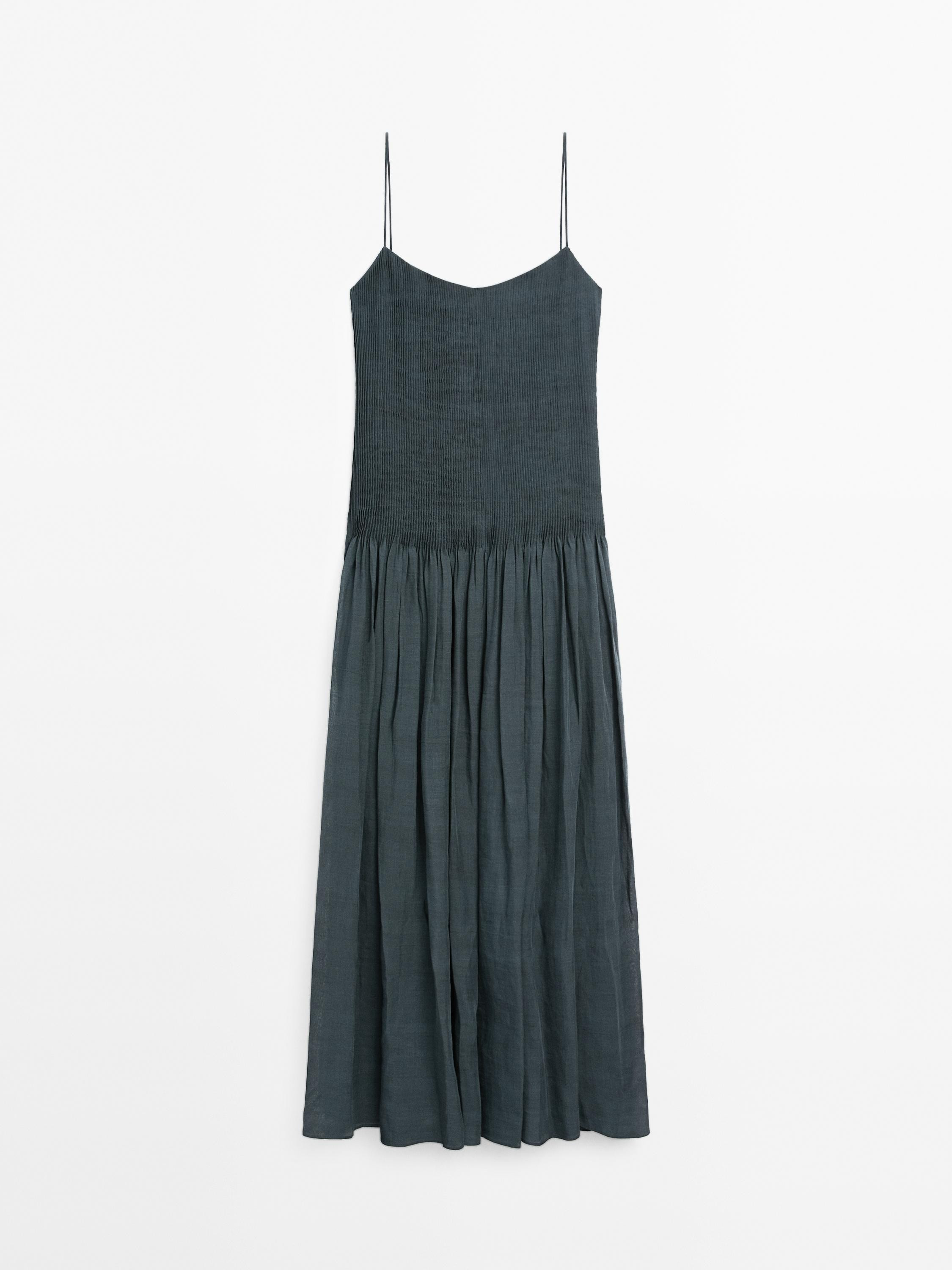 Long flounce dress with pintucks
    
 $280.00  Add to basket  SELECT SIZE | Massimo Dutti US