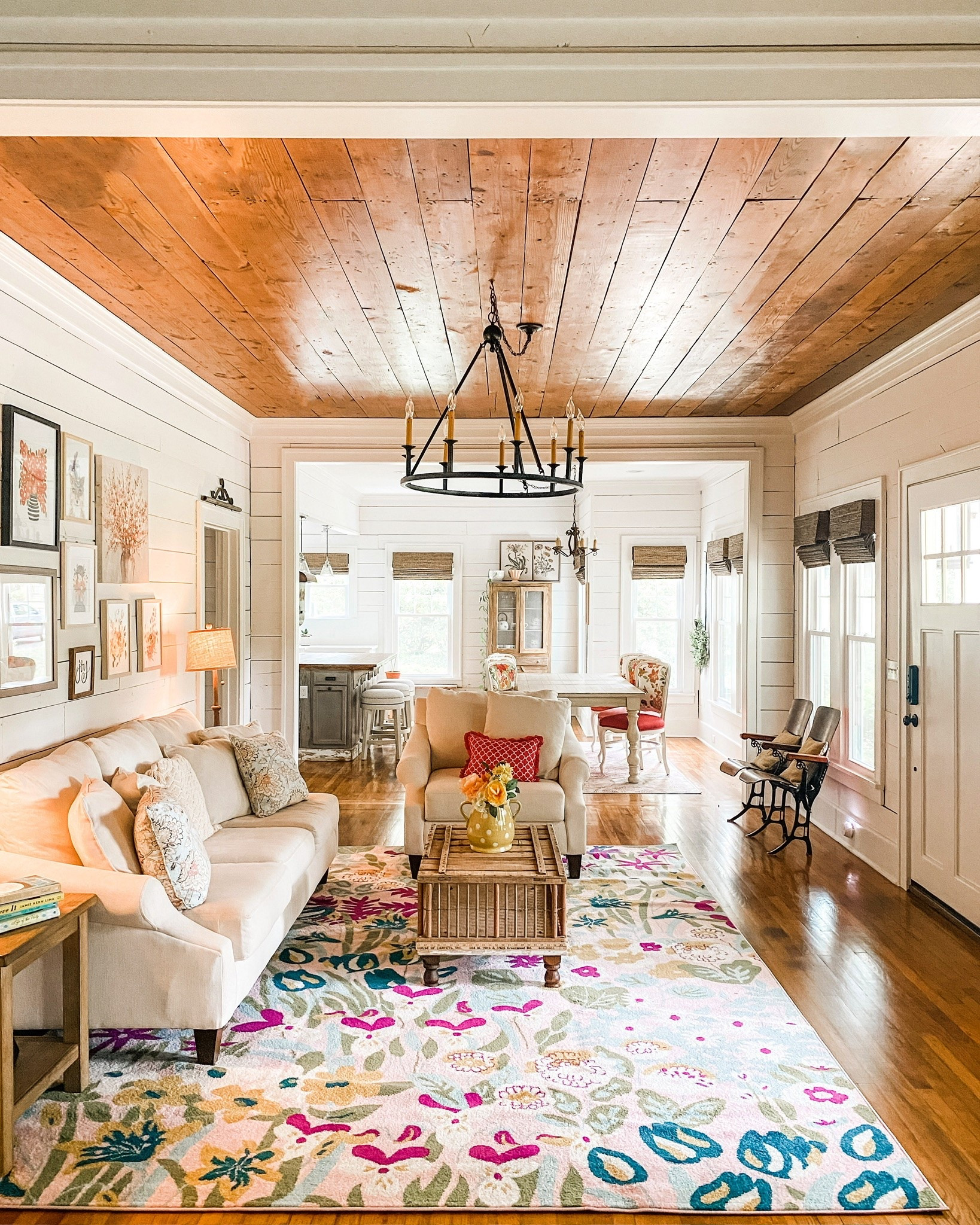 Resharing this old pic of my living room! This rug is the cutest for summer! 

Home, home decor, summer home, summer home decor, living room, living room decor, sofa, couch, kitchen, kitchen table, chandelier, white sofa

#LTKOver40 #LTKHome #LTKSeasonal