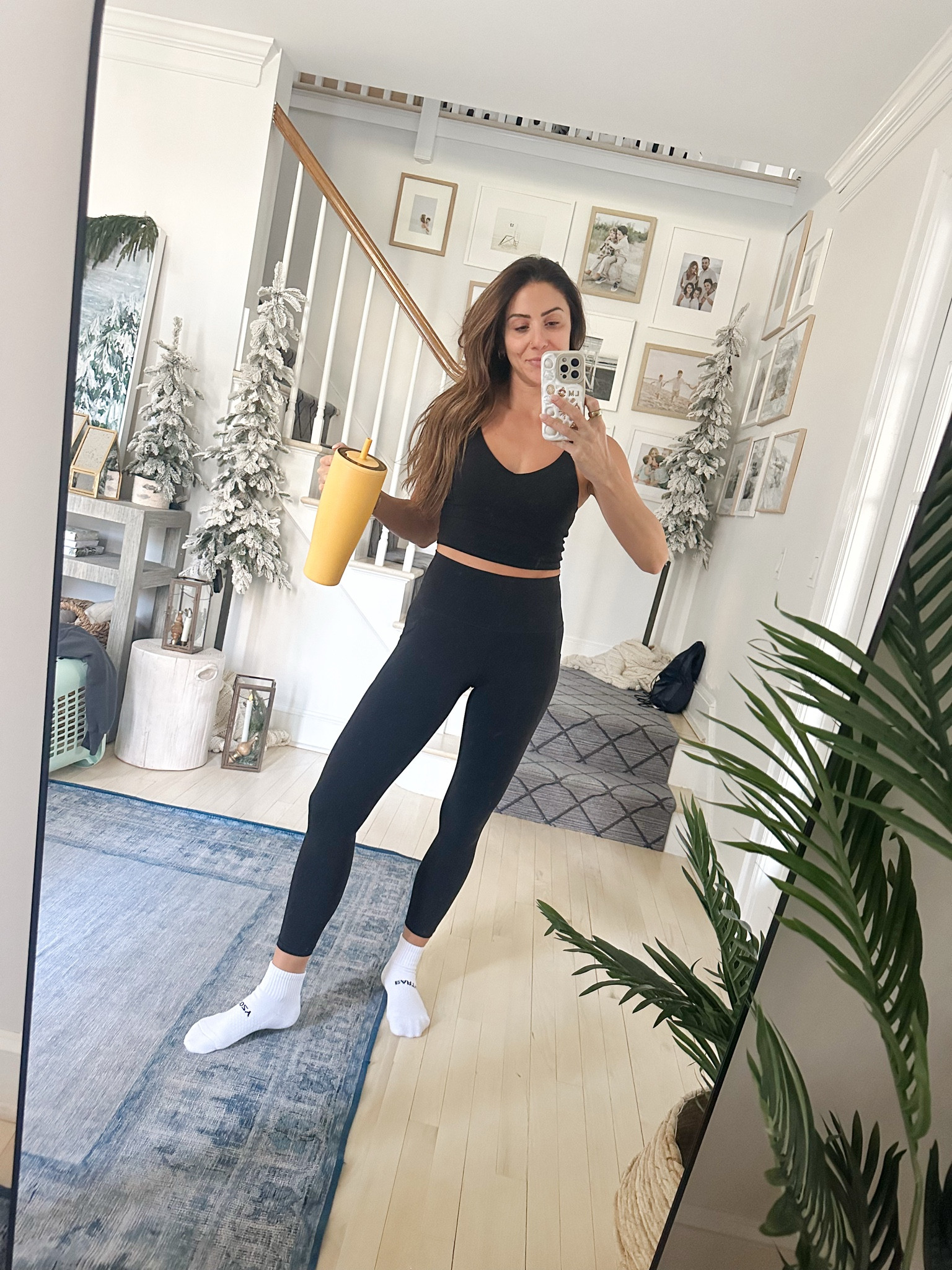 @athleta 30% off sitewide and up to 70% off everything on Athleta.com! My favorite leggings EVER are the Salutation Stash ⅞ - highly recommend for running and strength training as they’re incredibly supportive! #athletapartner #powerofshe