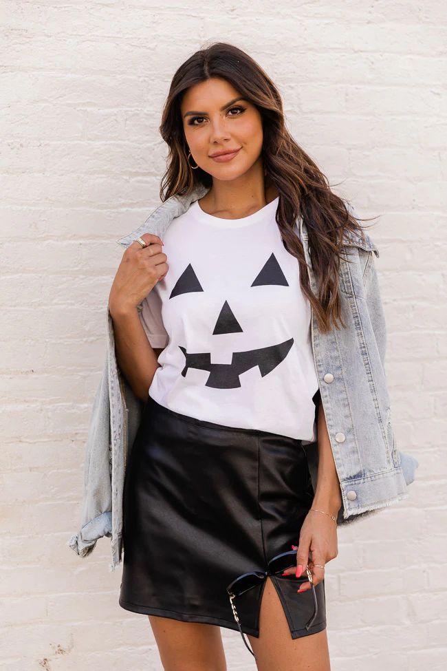 Jack O Lantern White Graphic Tee | The Pink Lily Boutique