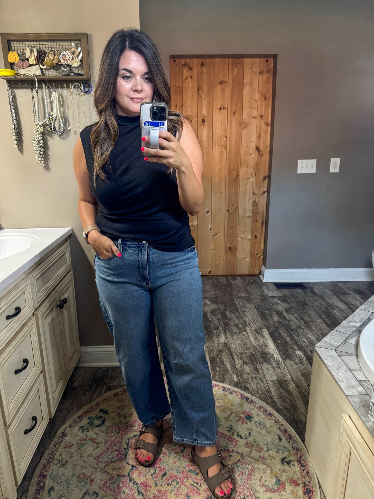 I have found the perfect barrel jeans and the first ever pair I’m keeping. True to size. I’ll be wearing these everywhere, I love the fit. @Sofiavergara #walmartpartner #walmartfashion

#LTKOver40 #LTKStyleTip
