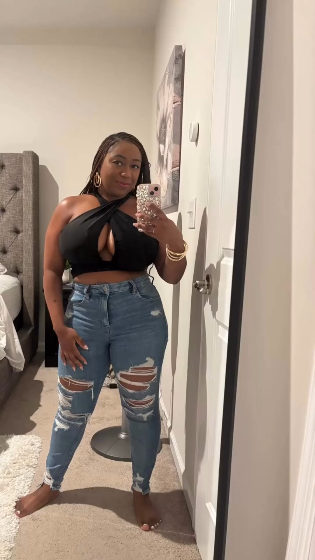 Stepped out this weekend 😎

Top is by @rebdolls
Jeans @americaneagle 

#petitefashion #clt #curvyandfit

#LTKPetite #LTKStyleTip #LTKMidsize