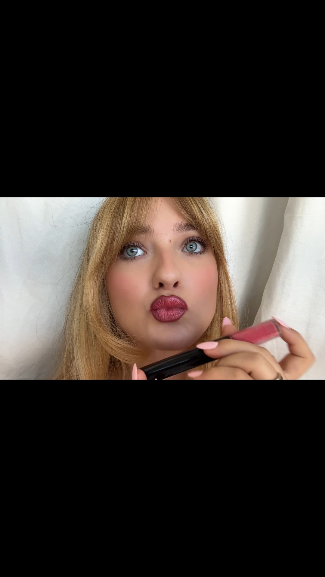 Lipstick in shade 111

#LTKSummerEdit #LTKFindsUnder50 #LTKBeauty