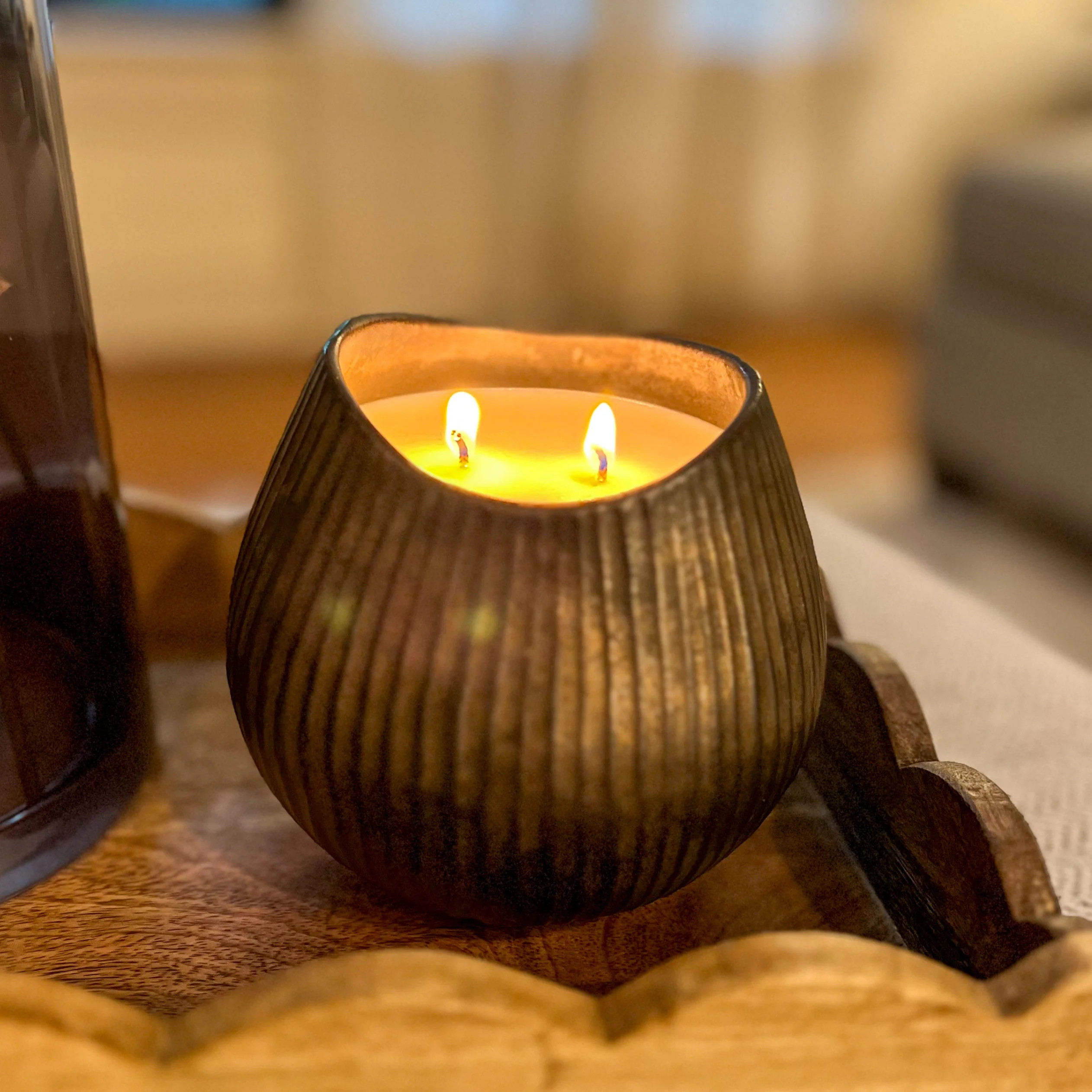 Antique Ceramic Ribbed Soy Candle | Fall Collection | MJHome