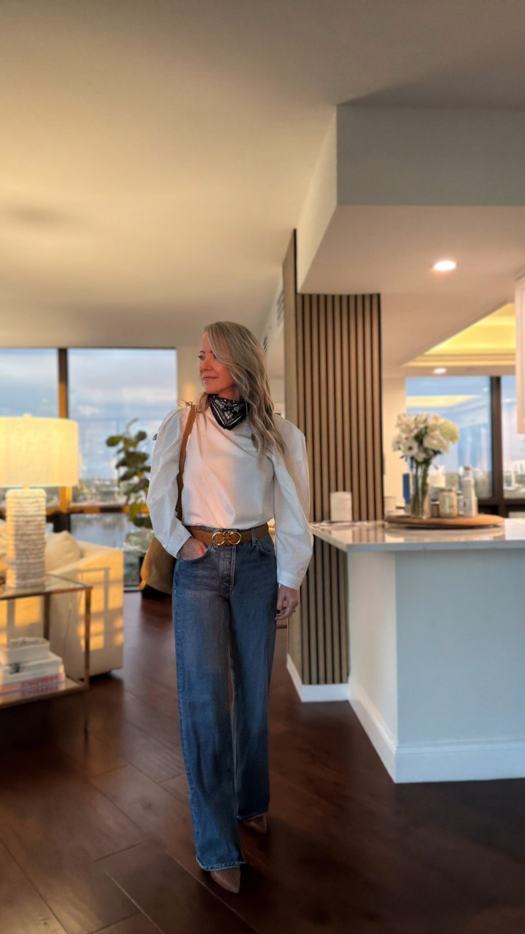 The easiest way to elevate a classic outfit?
A simple bandana as the finishing touch 🤍
Timeless, effortless, and so wearable.


#LTKootd #LTKOver40 #LTKgrwm