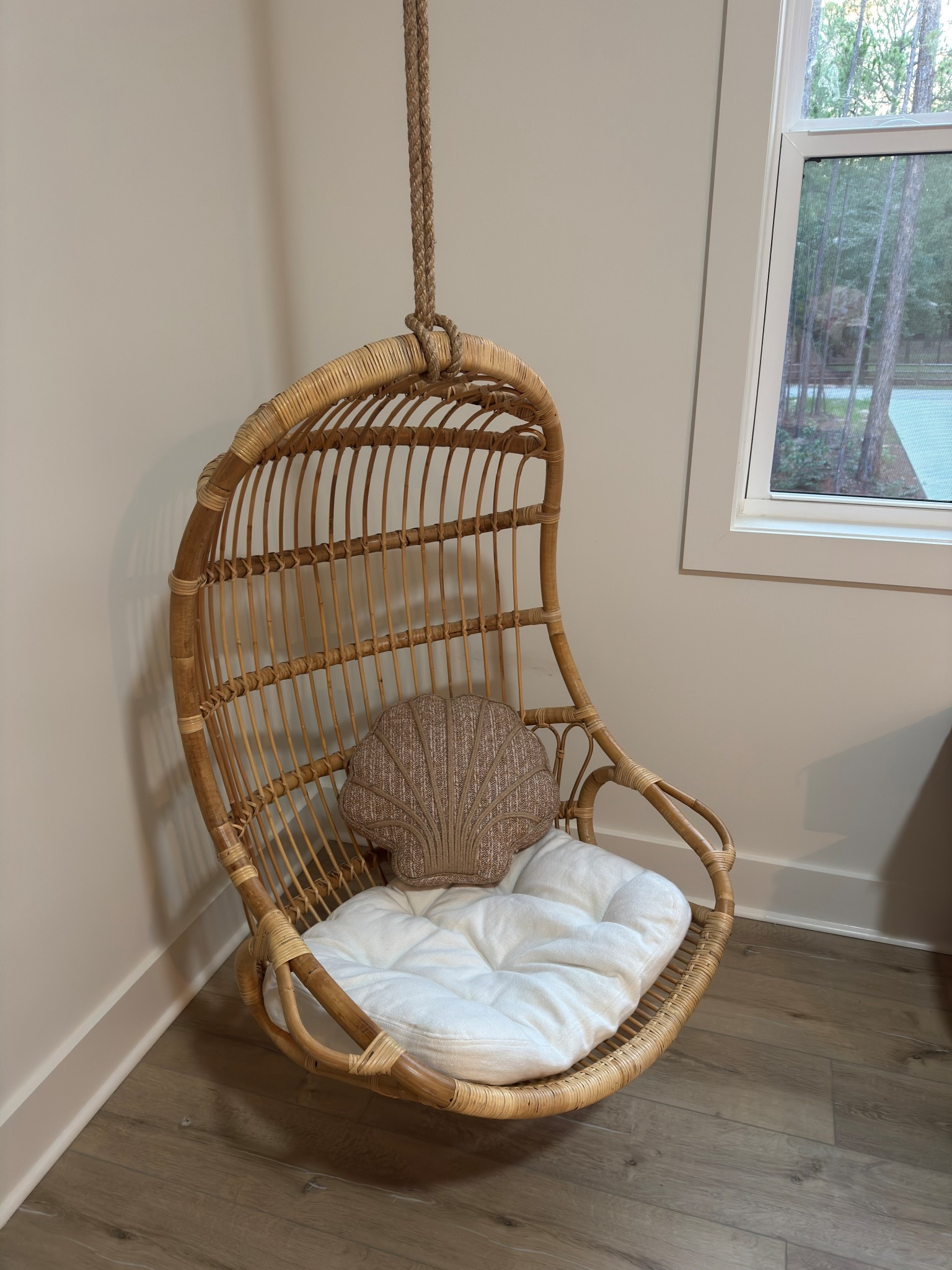 40% Serena & Lily Rattan hanging chair | perfect for a coastal themed playroom 

#rattan #Serena&Lily #coastalhomedecor #coastal #rattanchair #playroomdecor #porchdecor #wickerdecor

#LTKSaleAlert #LTKKids #LTKHome