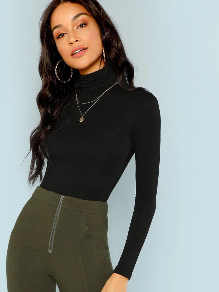 SHEIN Essnce Solid Form-Fitting Turtleneck Top | SHEIN