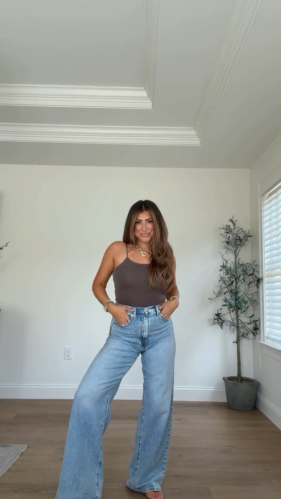 Easy summer outfit. Mom outfit. Wide leg cinch waist jeans 27  Small tops (under $15!) 



#LTKSaleAlert #LTKTravel #LTKootd
