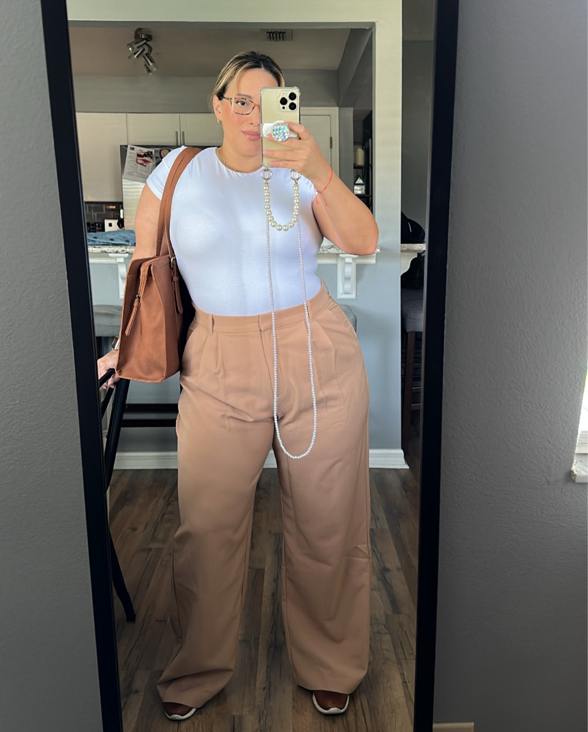 Workwear, office fit, pleated pants, business casual, midsize office attire

Wearing large in bodysuit
Wearing 33 in pants

Old cole haans

I’m 5’4, size 14 & XL

#LTKstyletip #LTKcurves