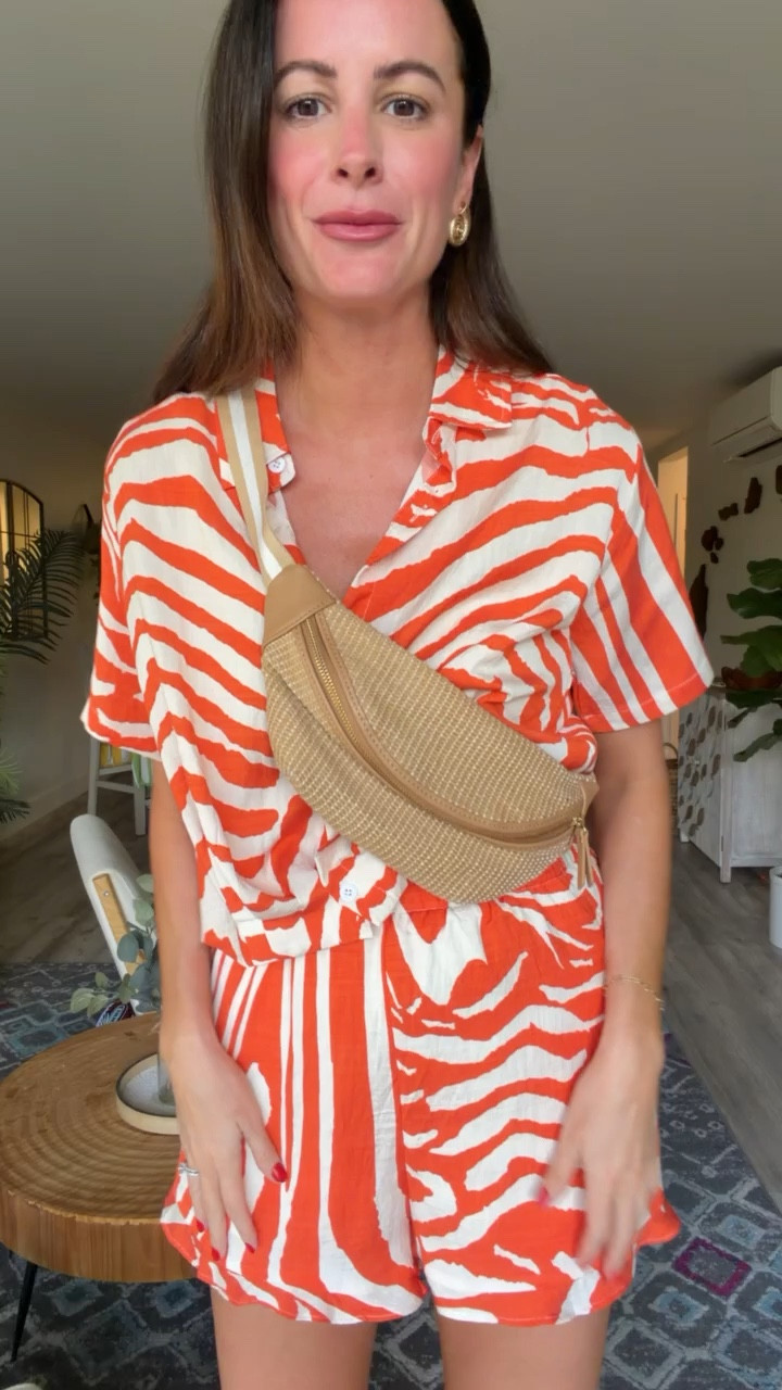 This is the cutest summer set and it’s super affordable from Amazon! Wearing it with my cute fanny pack! 

#LTKTravel #LTKTall #LTKSaleAlert

#LTKootd #LTKSeasonal #LTKgrwm