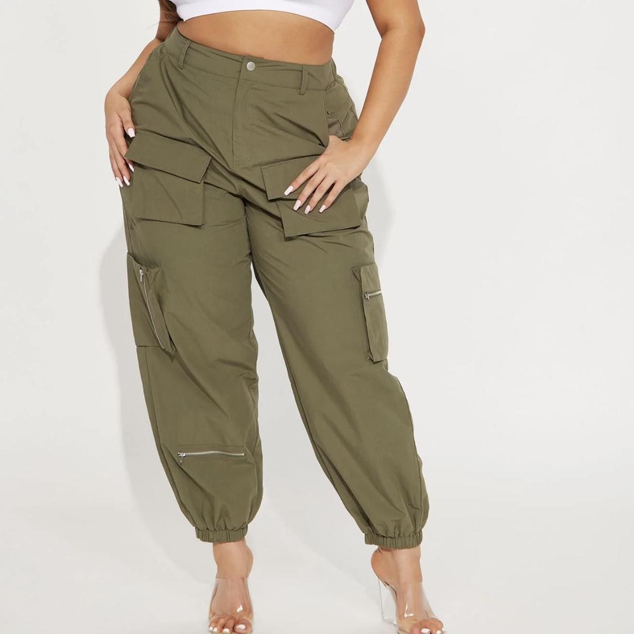 Fashion Nova Women's Cargo Pants - Khaki/Green - XL | Depop US