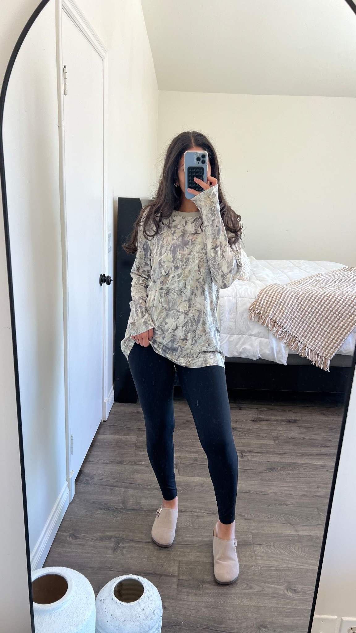 Oversized + me = 🤝 
Love this camo top! 

#LTKFindsUnder50 #LTKSeasonal #LTKStyleTip