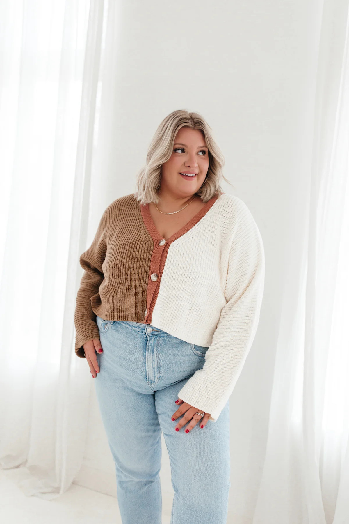Taylor Two-Tone Cropped Cardigan - FINAL SALE | The Post