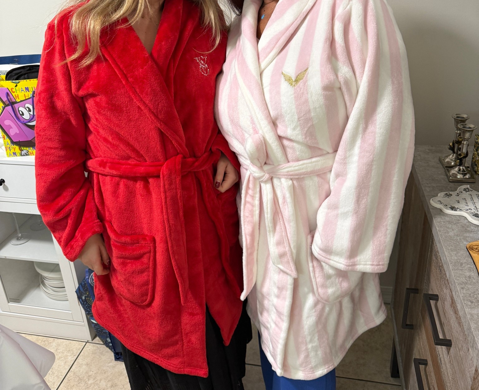 Perfect Valentine’s Day gifts! Victoria Secret Plush Robes! ❤️🩷

#LTKGiftGuide #LTKFindsUnder100 #LTKHoliday