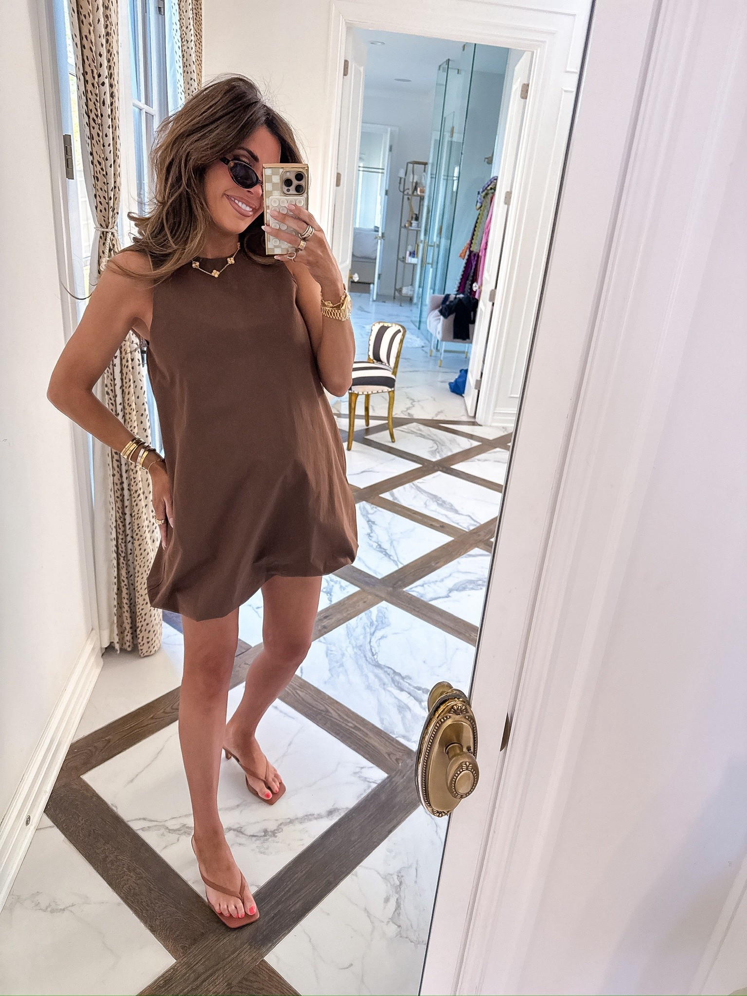 Wearing a size medium in this brown bubble hem / balloon mini dress! 

Brown dress, Bubble hem dress, Balloon dress, Zara finds, Zara fashion, Spring outfits, Spring dresses, Preppy outfits, Western Outfit, Teacher outfit, Vacation outfits, Emily Ann Gemma

#LTKdayinmylife #LTKootd #LTKMothersDay