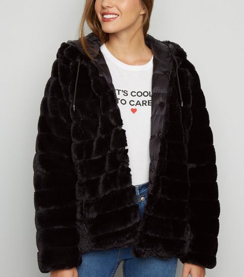 Black Faux Fur Reversible Puffer Jacket | New Look | New Look (UK)