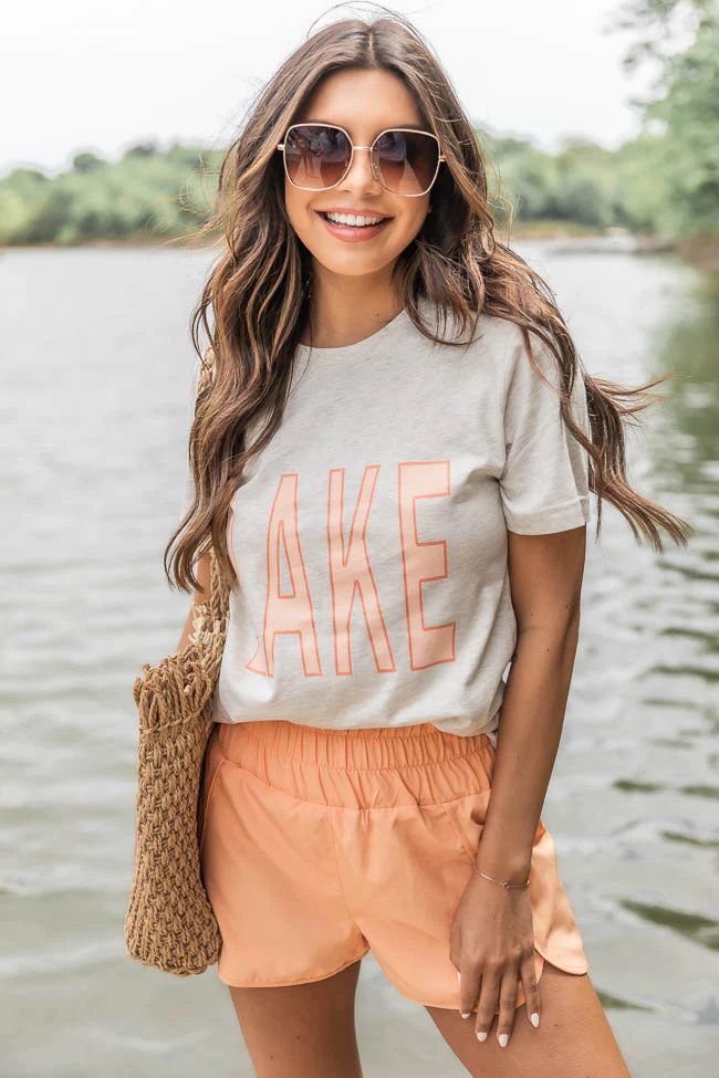 Lake Peach Heather Prism Natural Graphic Tee | Pink Lily