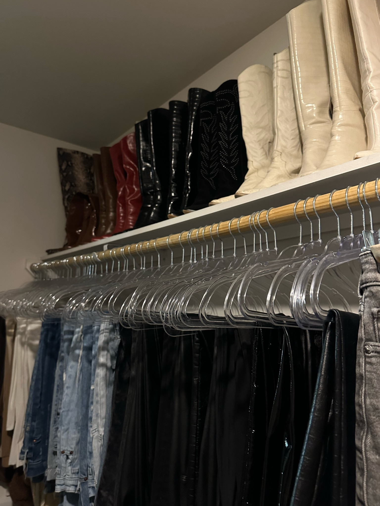 Clear acrylic closet hangers 

#LTKfindsunder50 #LTKfindsunder100 #LTKSeasonal