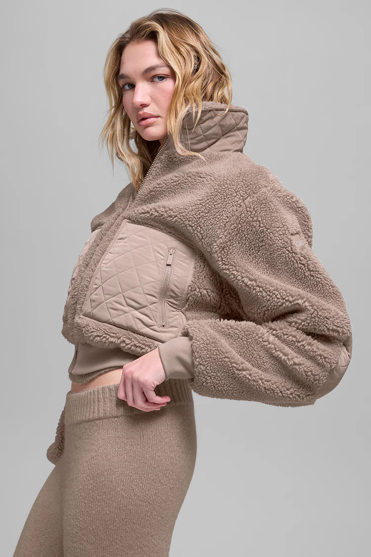 Sherpa Edge Bomber | Alo Yoga (US)