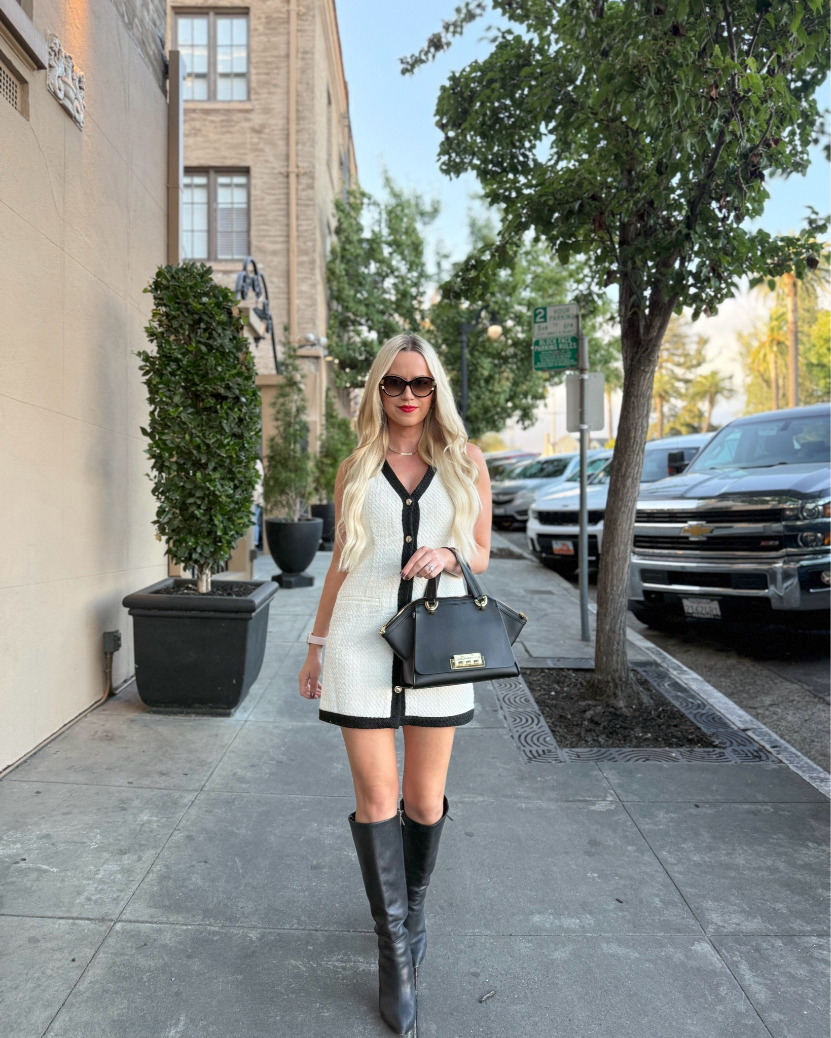 Dress: Small
Boots: 9.5

Preppy Style | Tweed Mini Dress

#LTKStyleTip #LTKSeasonal