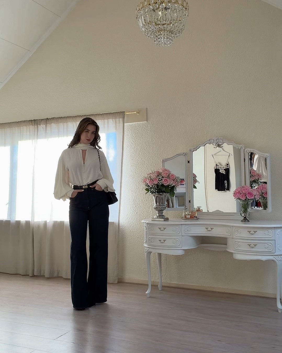 A classy everyday look 🤍

A timeless ivory blouse with statement sleeves, paired with high-waisted wide leg denim for an effortlessly polished everyday look. Classic, feminine and easy to wear from morning to evening.

The blouse is unfortunately sold out so I tagged some alternatives!

#SoftElegance
#TimelessStyle
#IvoryBlouse
#WideLegDenim
#OldMoneyStyle
#EverydayChic
#ClassicOutfit
#FeminineFashion
#CapsuleWardrobe
#EffortlessStyle
#LuxuryCasual
#ParisianChic
#MinimalRefinement
#LTKEurope