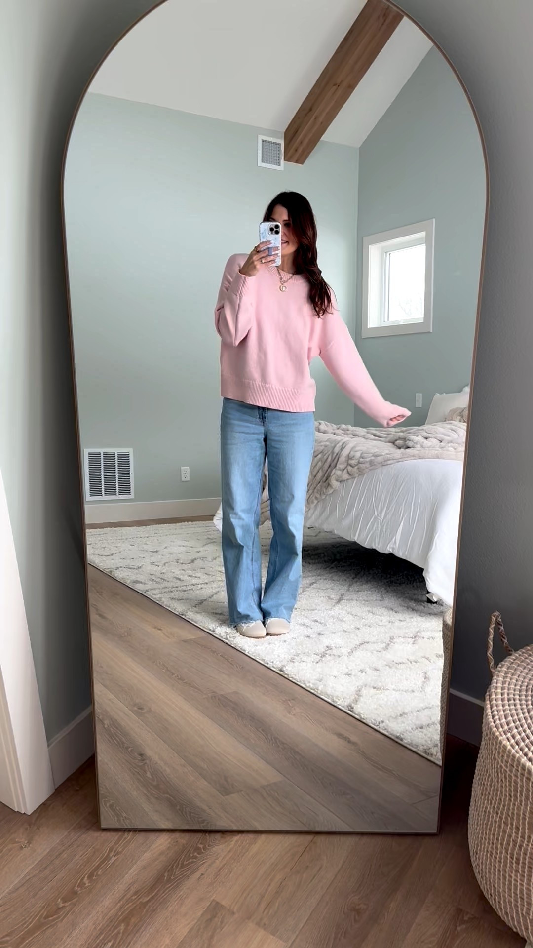 I think I have these crew neck sweaters in almost every color! They’re super soft and easy to throw on with jeans or even leggings. I love the pink and it would be so cute for a Valentine’s Day outfit! 

Pink sweater Amazon finds Amazon fashion Basics Elevated Basics Levi jeans Slip on shoes Tall girl approved Stang and co 

#LTKFindsUnder100 #LTKootd #LTKSeasonal