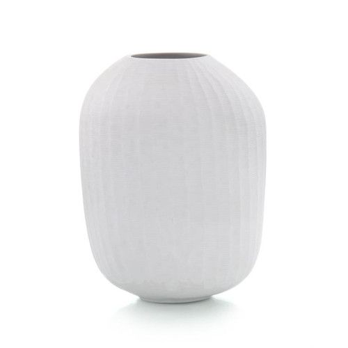 John-Richard Vertical Hand-Chiseled White Vase | Gracious Style