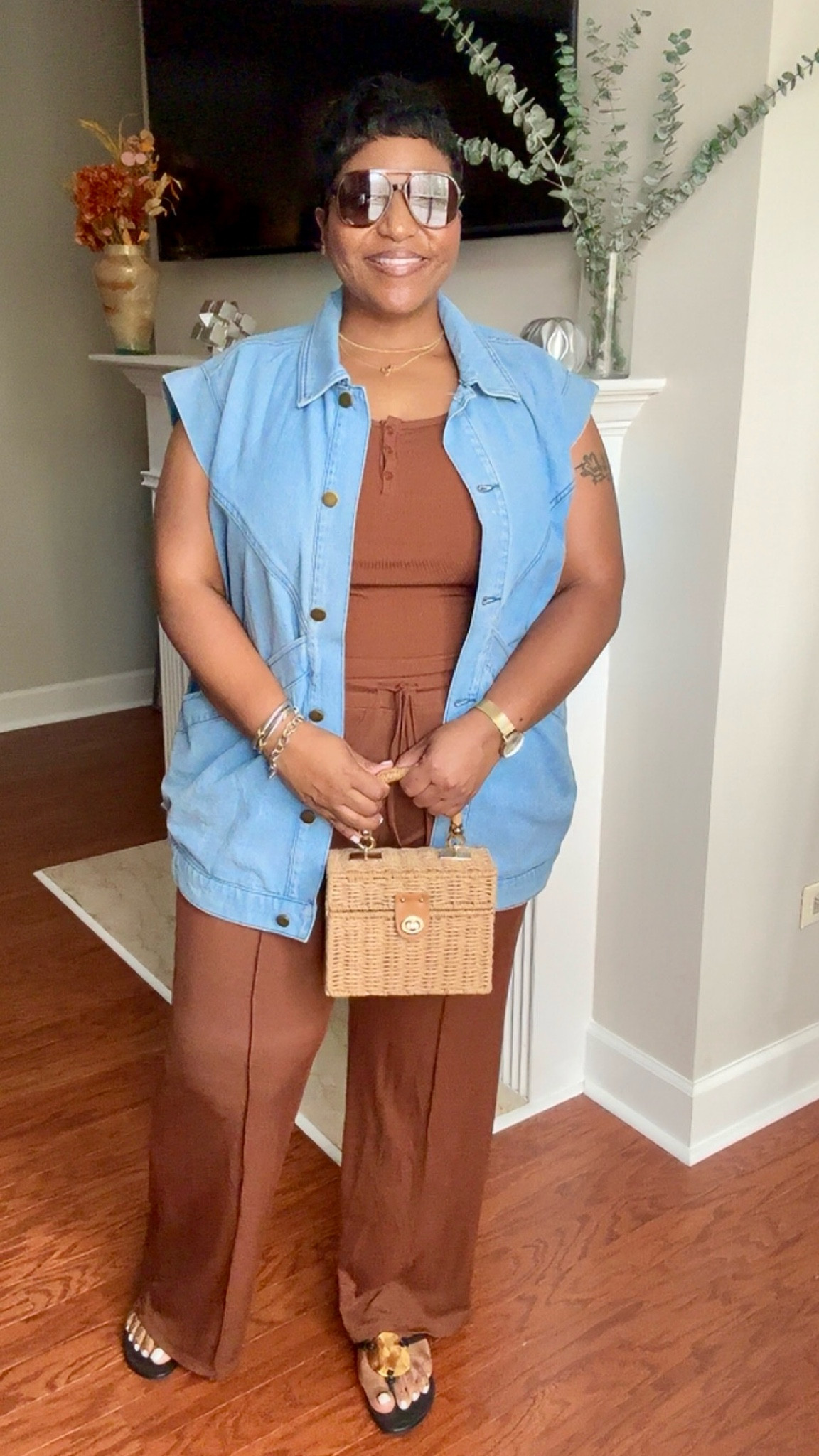 Springtime  two piece set. Stretchy and wide leg. Curvy girl approved! 👏🏽

#LTKSeasonal #LTKOver40 #LTKMidsize