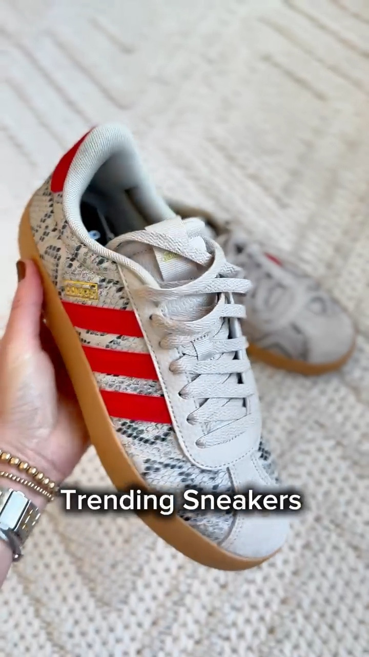 Trending sneakers from @Kohls. Under $60, comfort + style- fits true to size. Pair with straight leg , barrel leg & wide leg jeans👏🏻

#AD #kohlspartner #kohlsfinds

#LTKOver40 #LTKSeasonal #LTKStyleTip