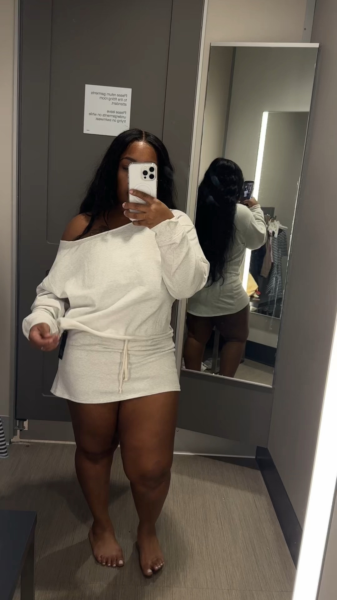 These scream spring. Cute chill and comfy and curvy girl approved ✅ @target #targetfinds
#curvyfashion #curvybodies #curvygirl #springfashion

Gray fleece skort-medium
Gray fleece crop-lg
Striped fleece skort-small
Striped fleece crop-medium
Strawberry skort-medium
Strawberry top-small