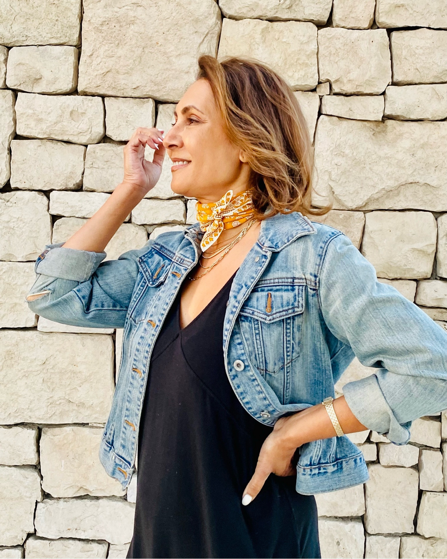 Hi I’m Christina! I love sharing elevated style, and mixing affordable and mid range pieces to achieve that casual, elevated look.  I think it’s amazing how accessories bump up the style quotient, so I love sharing those with you too!  I’m 5’3, 115 pounds, and at 60, I’m really enjoying the midlife journey.
💗 I’m so glad you’re here! Hit the follow button, and subscribe to get notified about sales and deals.
Do you style with bandanas? Tap any photo to see some of my favorites.


#LTKSeasonal #LTKover40 #LTKstyletip #LTKfindsunder50