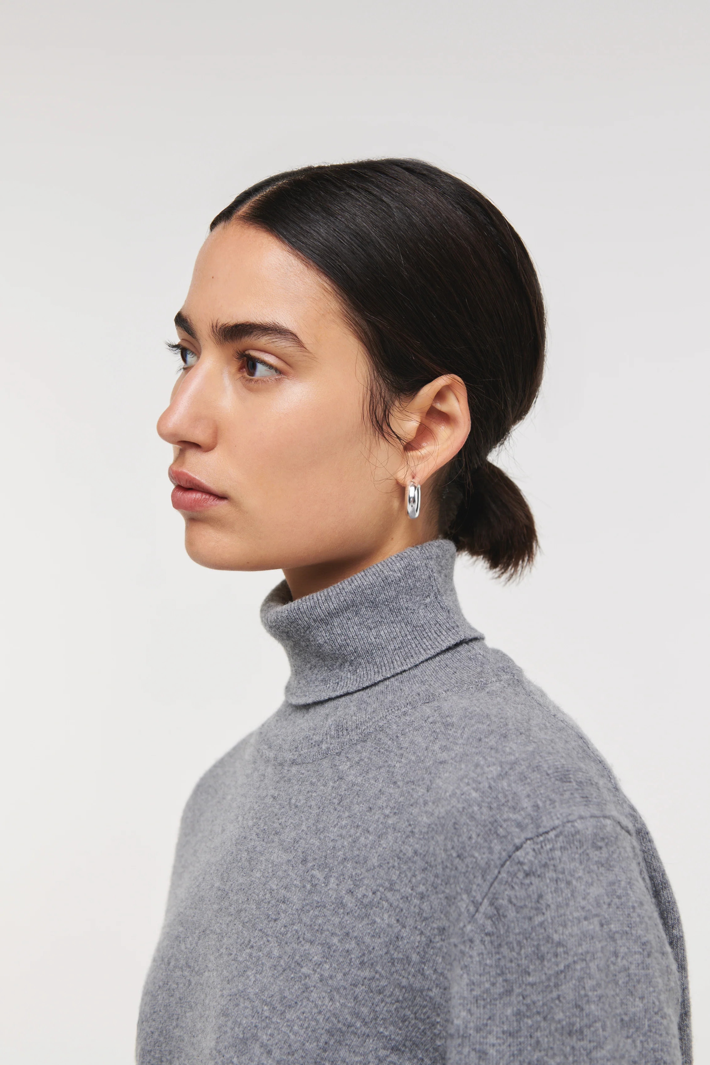 Katie | Cashmere Roll Neck in Grey | ALIGNE | Aligne UK