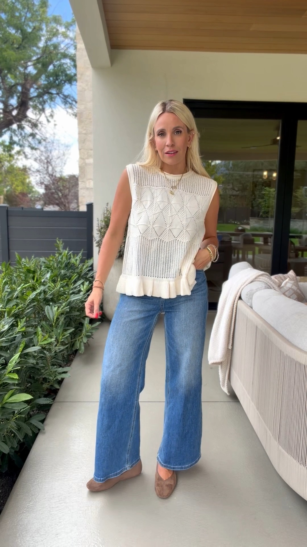 This sweater tank is so cute and can be styled so many ways!

#LTKgrwm #LTKmomlife #LTKootd