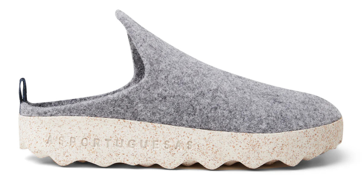 Come Round Toe Mules - Women's | Altitude-Sports